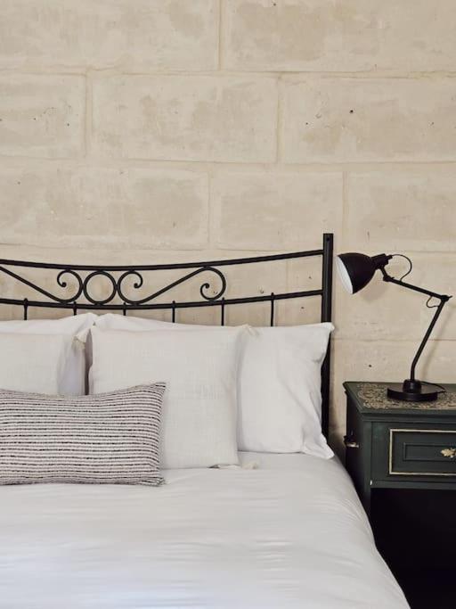 Charming Senglea Studio Luaran gambar